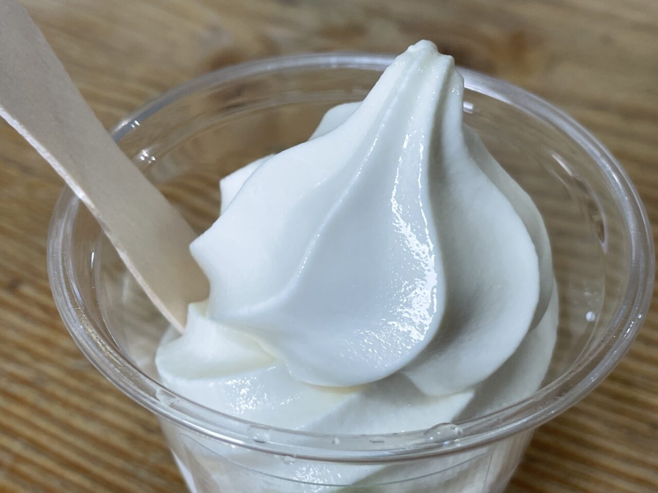 杏仁ソフトクリーム