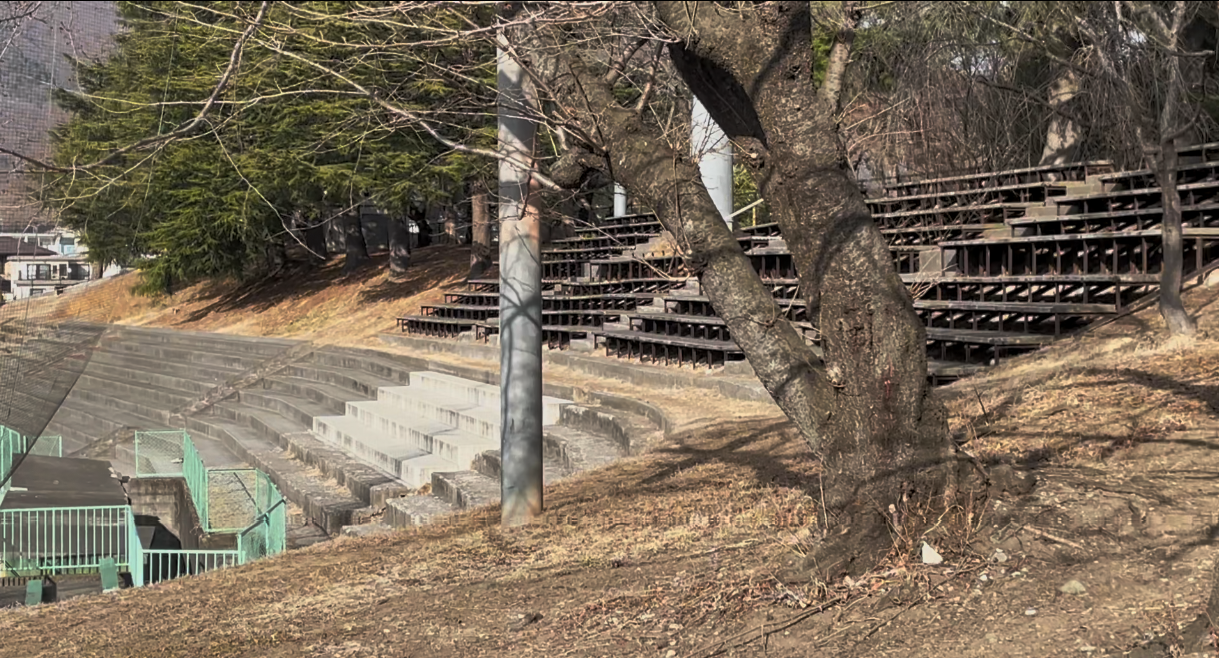 上田城跡公園野球場