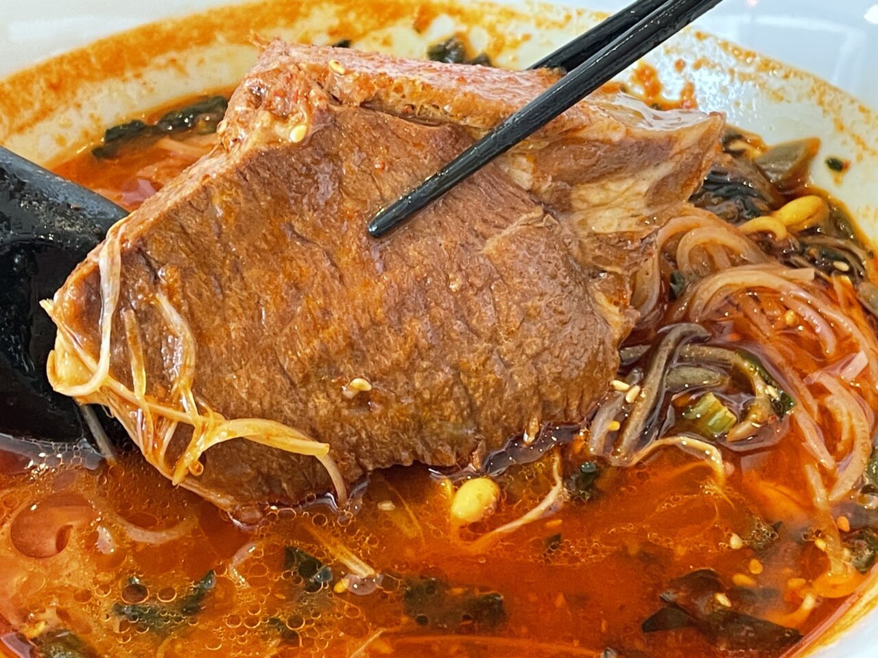 ポッサムユッケジャン麺
