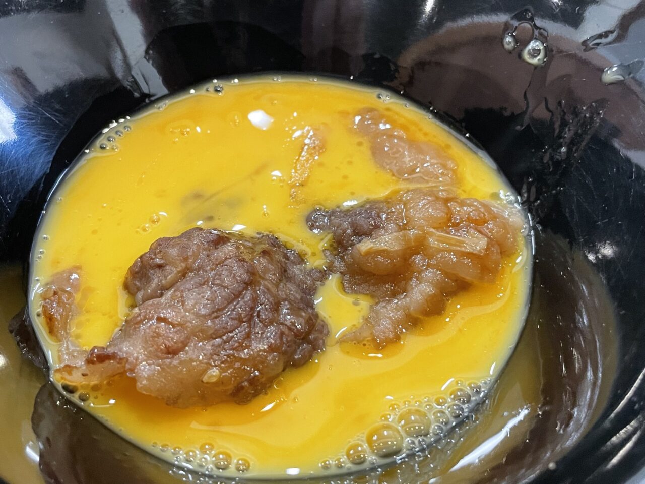 溶き卵に牛肉