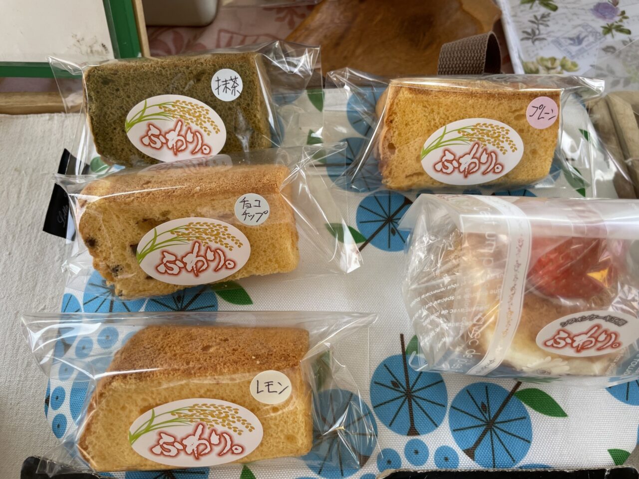 シフォンケーキ工房ふわり。