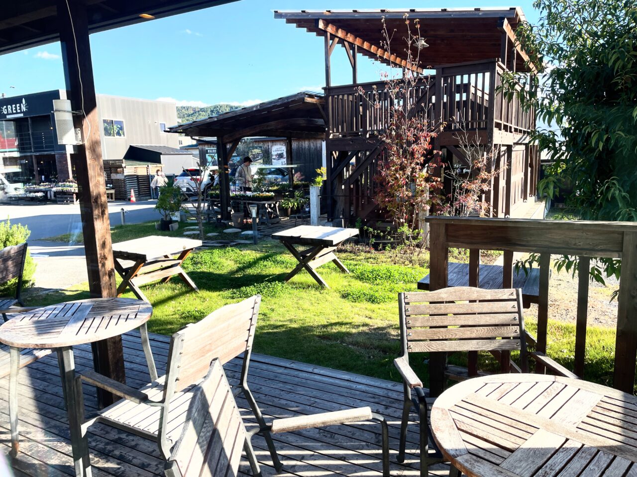 レーブルアンドボンテラス席